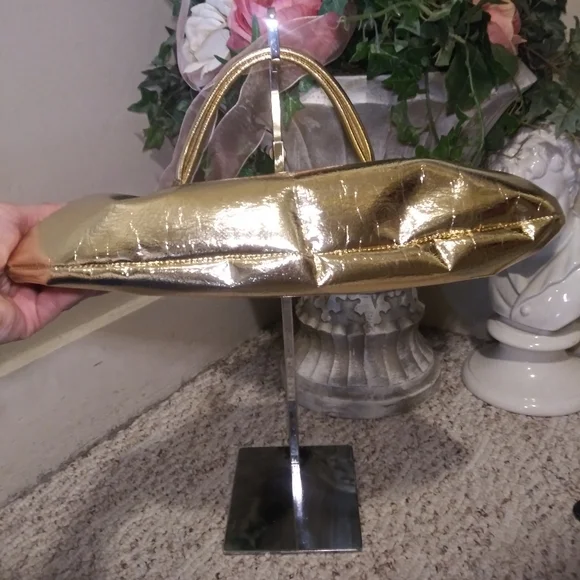 Vintage Shiny Gold Faux Patent Leather Top Handle Kiss Lock Lady Bag - Picture 3 of 5